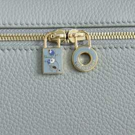 Picture of Loro Piana Handbags _SKUfw208999484fw